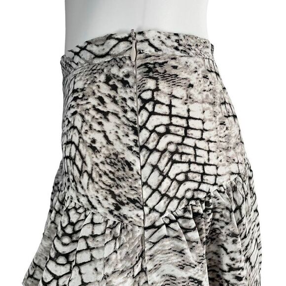 Dance & Marvel Skirt Women’s Medium Snakeskin Print Ruffled Mini Tan Grey - Picture 4 of 9